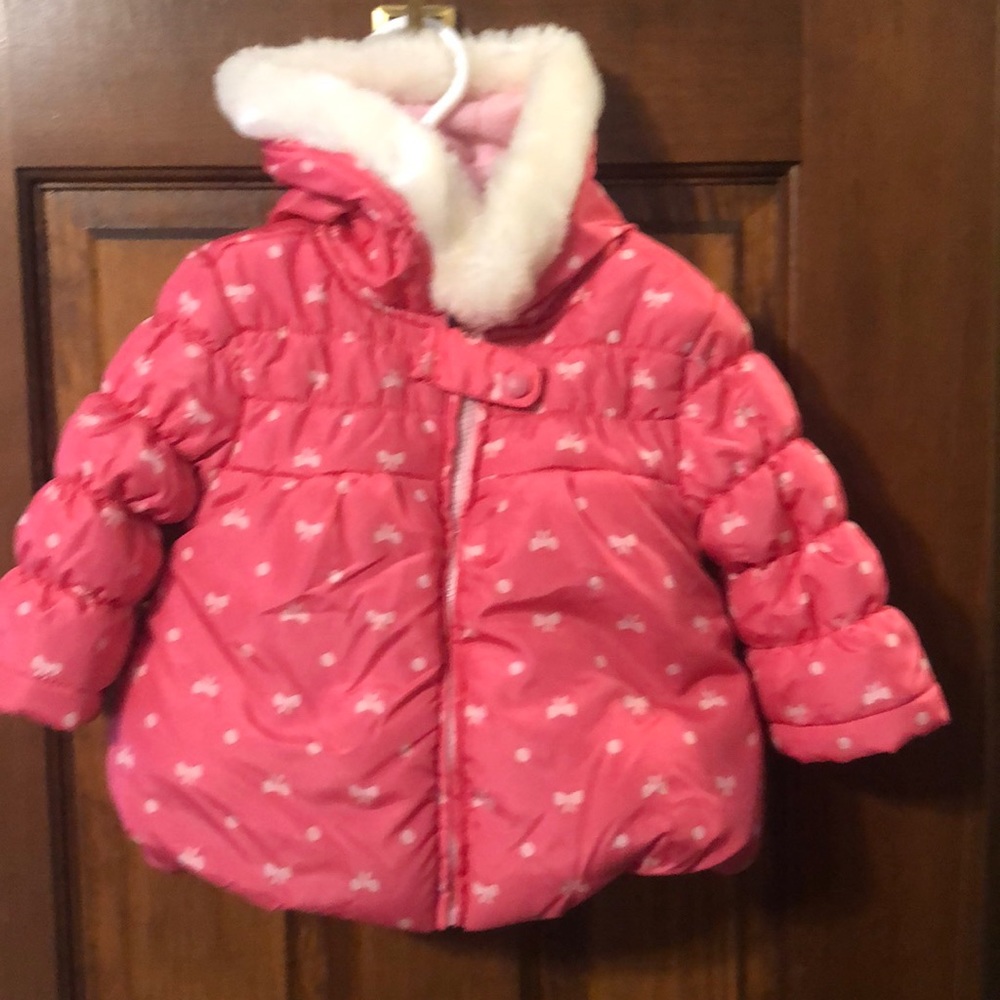 Girls puffer jacket, barely worn
